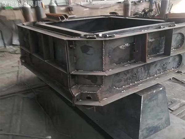 长江航道透水框架模具