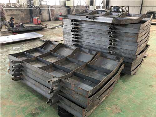 防撞墙钢模具 防撞墙钢模具