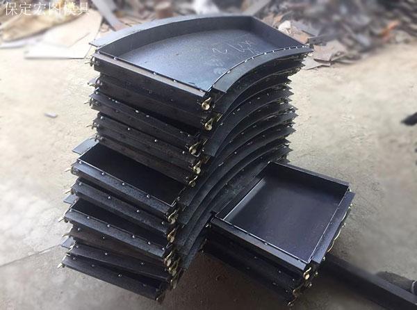 铁路吊篮步板模具