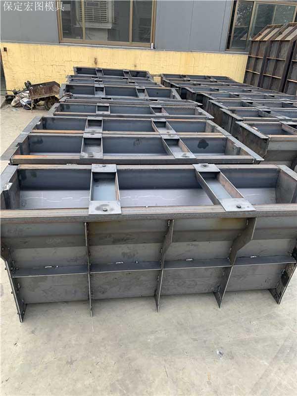 混凝土隔离墩模具 混凝土隔离墩模具