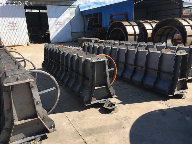 混凝土隔离墩模具 混凝土隔离墩模具