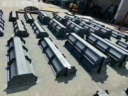 混凝土隔离墩模具 混凝土隔离墩模具