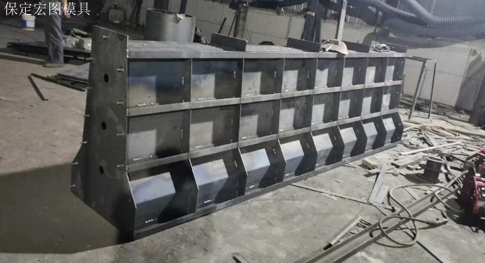 道路隔离墩模具 道路隔离墩模具