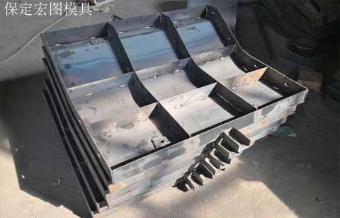 中央防撞护栏模具 中央防撞护栏模具