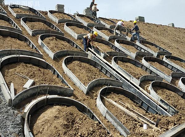 高速公路拱形骨架护坡模具 高速公路拱形骨架护坡模具