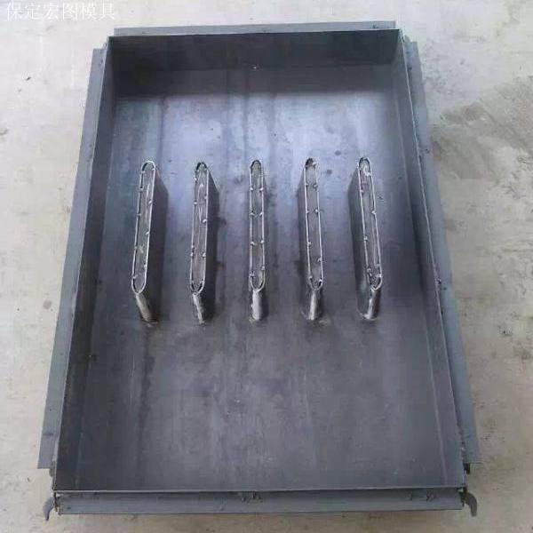 混凝土衬砌盖板模具